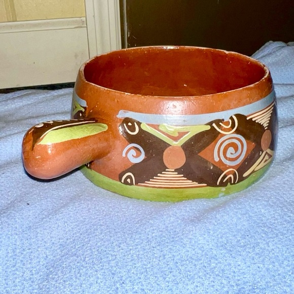 Vintage Mexican Pottery Tlaquepaque Redware Bean Pot W/ Lid - Picture 5 of 15